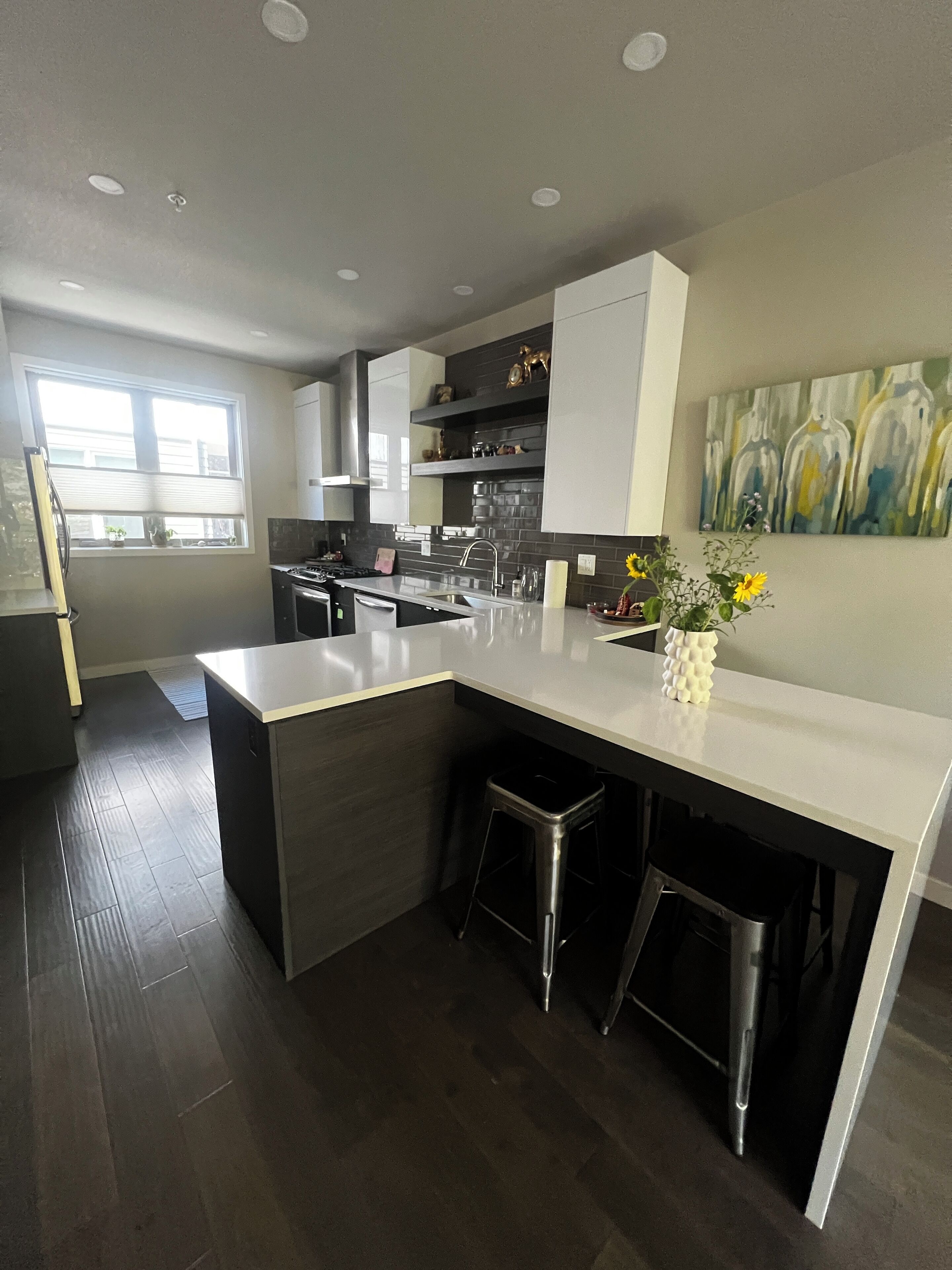 冰箱、微波炉、烤箱、炉灶