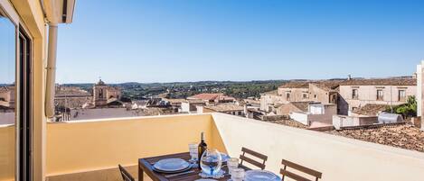 Apartment, City View | Teres/patio