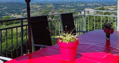 Maison de vacances 'Gßte La Chartrouille' avec terrasse privée, jardin privé et Wi-Fi