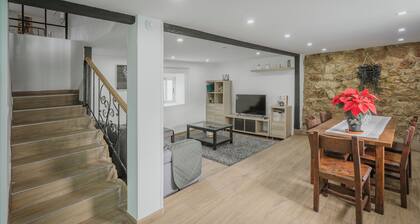 Holiday Home 'Casa La Molina' with Mountain View, Private Terrace and Private Garden