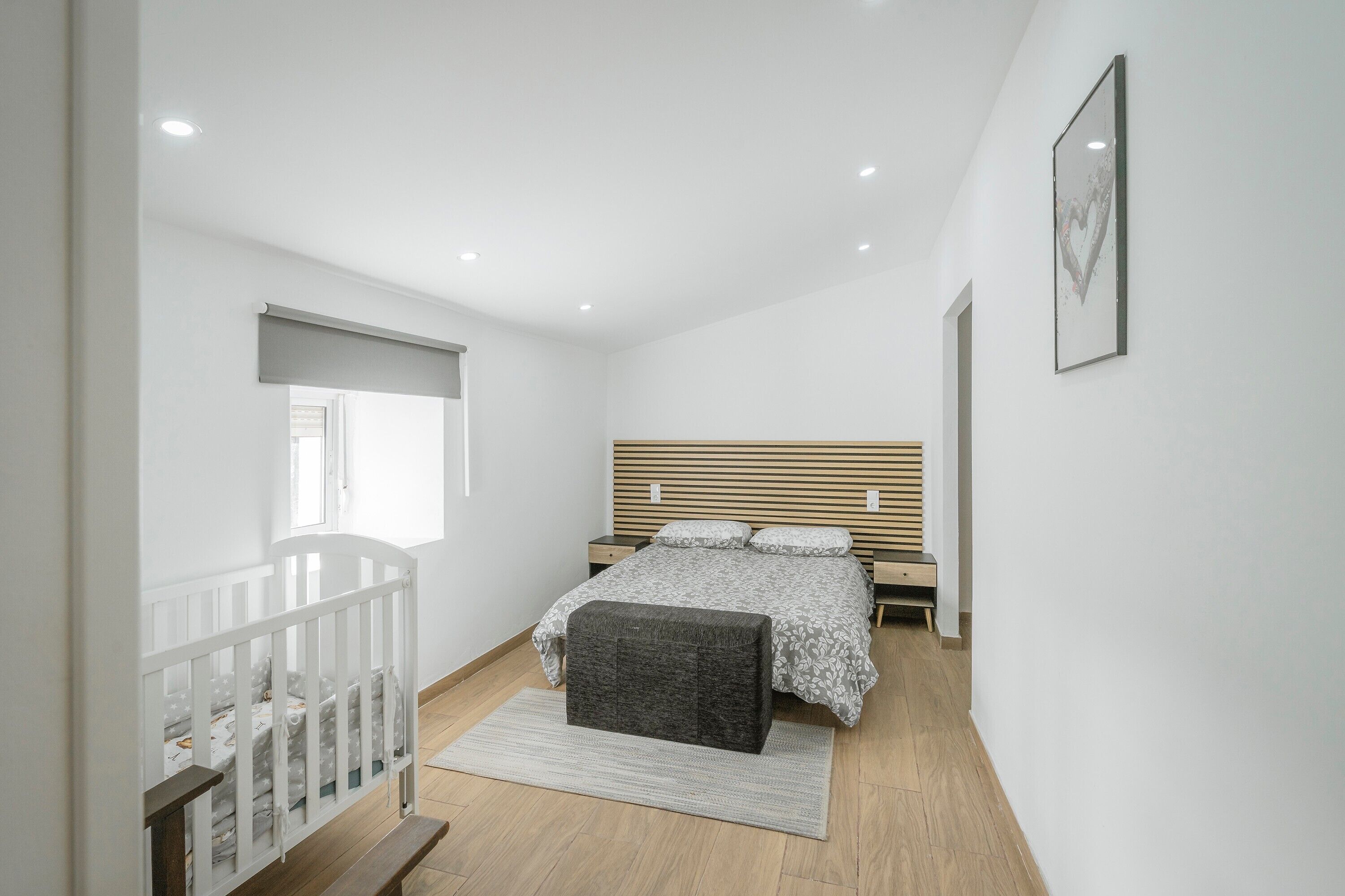 3 bedrooms, iron/ironing board, free WiFi, bed sheets