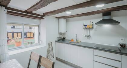 Holiday Home 'Casa La Molina' with Mountain View, Private Terrace and Private Garden