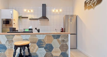 Guest House 'Casa Huidobro Valle' with Private Terrace, Private Garden and Wi-Fi