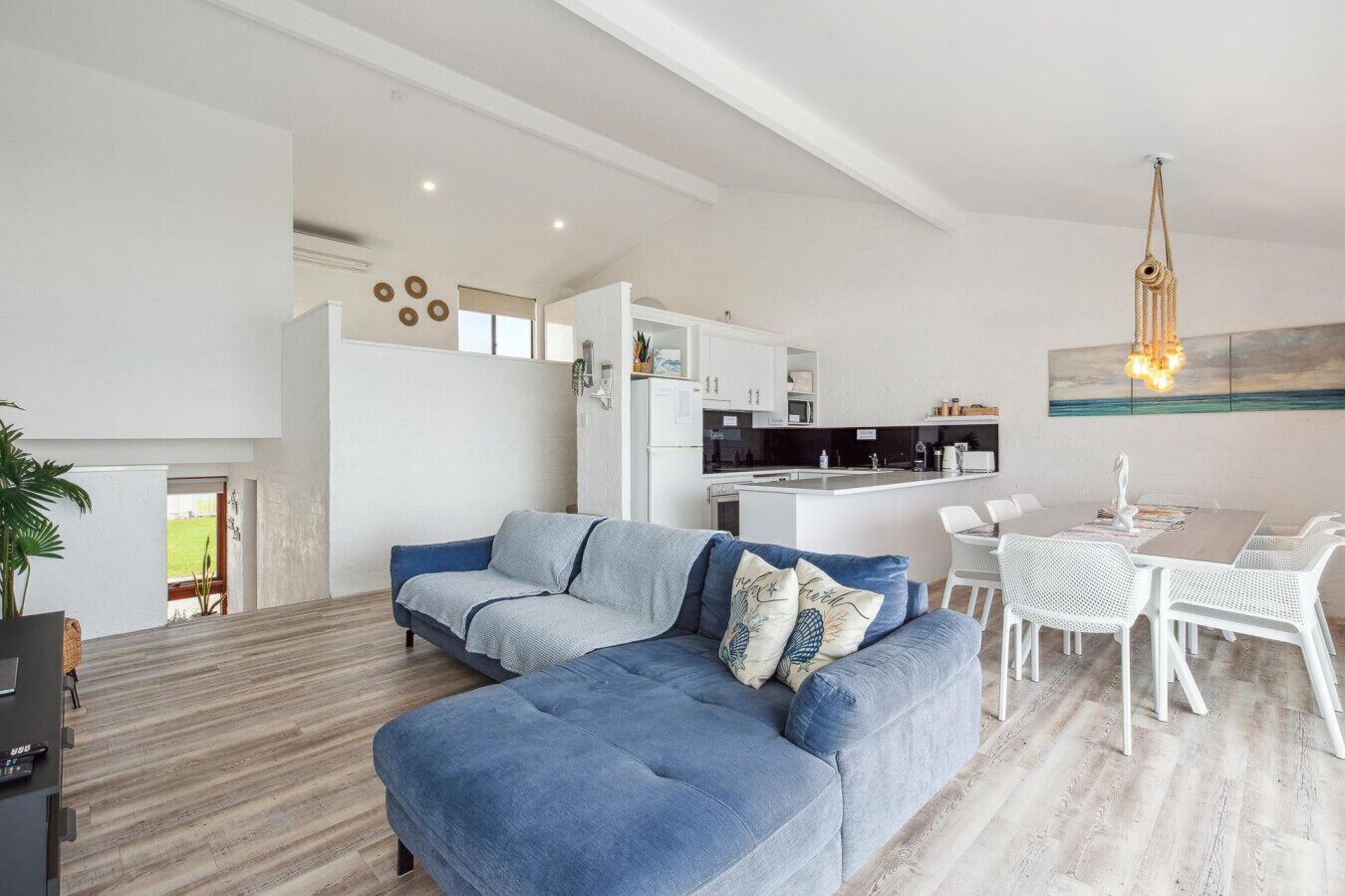 Een televisie en videogames