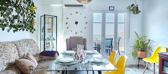 Country House 'Casa Rural Lunares Y Salinera' with Private Terrace, Wi-Fi and Air Conditioning