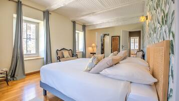 3 chambres, fer et planche Ă repasser, Wi-Fi gratuit, draps fournis