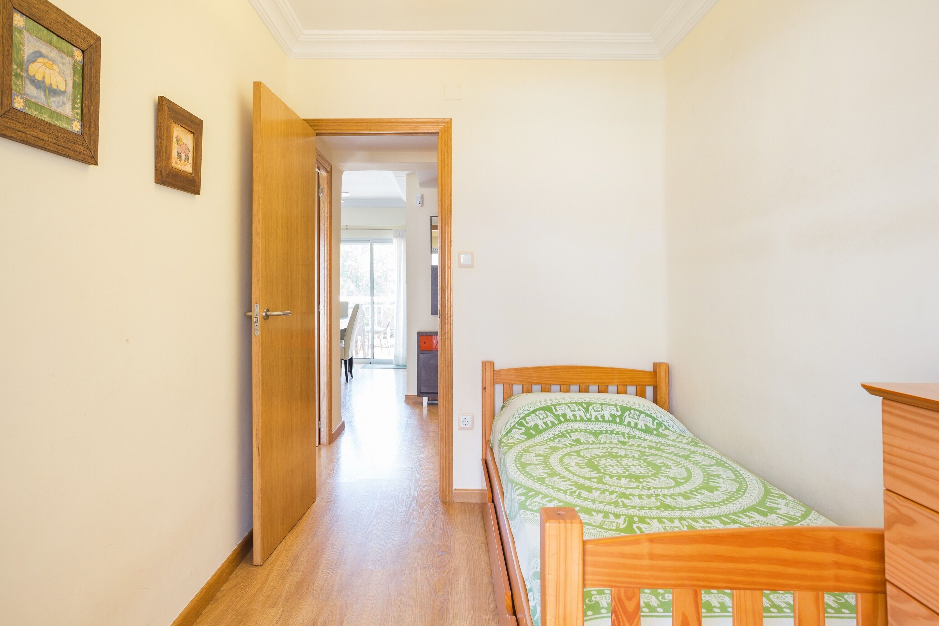 2 chambres, Wi-Fi gratuit, draps fournis