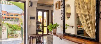 Apartment 'Stone House Lu Bagnu' with Sea View, Wi-Fi and Air Conditioning