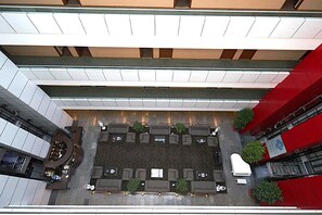 Lobby - Crossway Hotel (Baku)