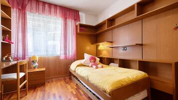 2 camere, ferro/asse da stiro, Wi-Fi gratuito, lenzuola