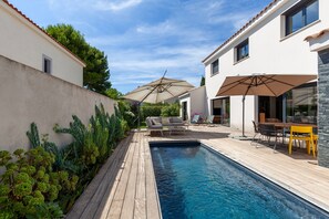 Pool - Villa 'Avec Piscine À Marseille' with Private Pool, Wi-Fi and Air Conditioning (Marseille)