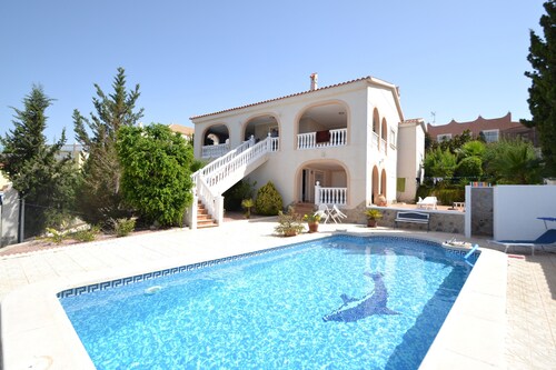Villa 'Casa Papa' with Private Pool, Private Terrace and Wi-Fi