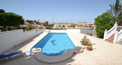 Villa 'Casa Papa' with Private Pool, Private Terrace and Wi-Fi