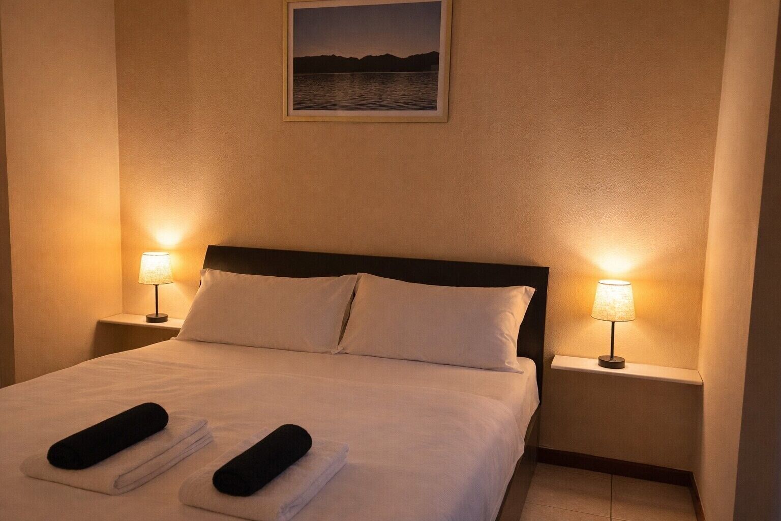 2 habitaciones, wifi gratis y ropa de cama 