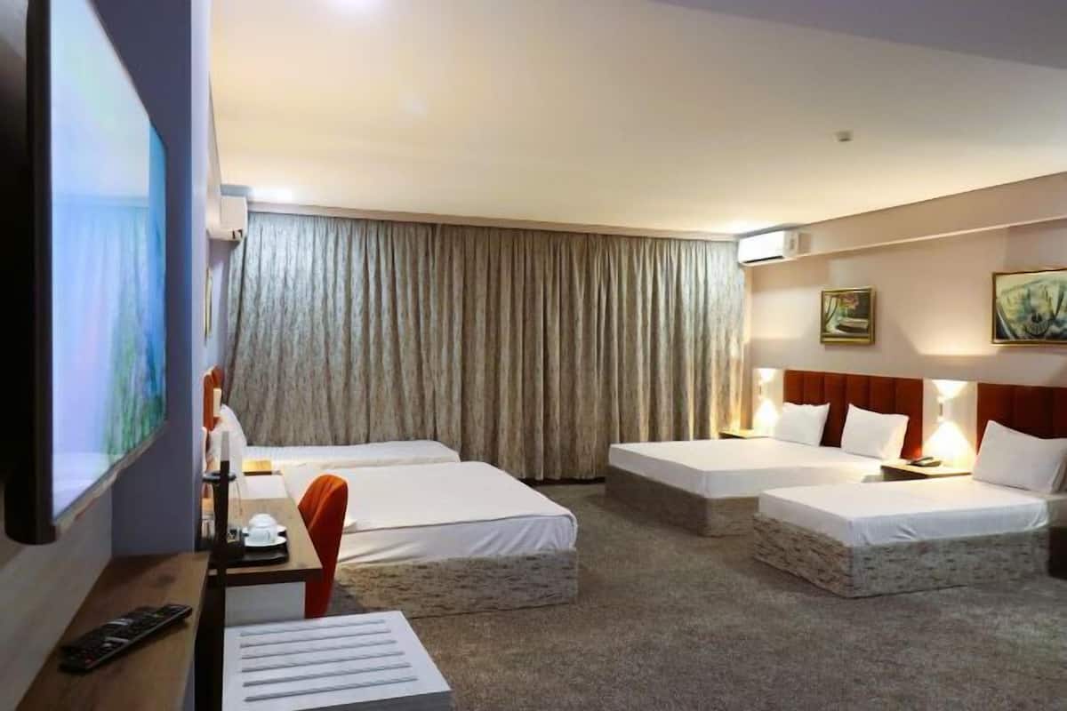 Egyptian cotton sheets, premium bedding, down duvets, pillow-top beds