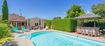 Holiday Home 'La Desirade' with Private Unheated Pool, Private Terrace and Wi-Fi