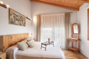 4 habitaciones, tabla de planchar con plancha y wifi gratis 