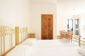 1 camera, Wi-Fi gratuito, lenzuola