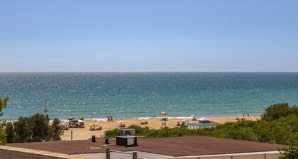 Cozy Beachfront House in Chiclana de la Frontera
