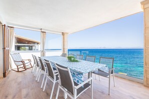 Outdoor dining - Villa 'Ca'n Torrens' with Sea Views, Wi-Fi and Air Conditioning (Alcúdia)