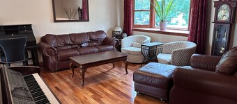 Split-Level Simplicity in Shakopee  - a simple home away from home.
