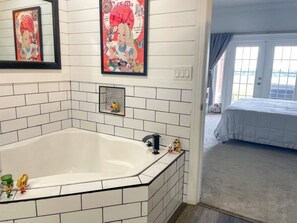 3 bedrooms, iron/ironing board, travel cot, WiFi