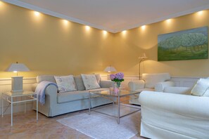 Imagen sin descripción, 4 de 24, botón