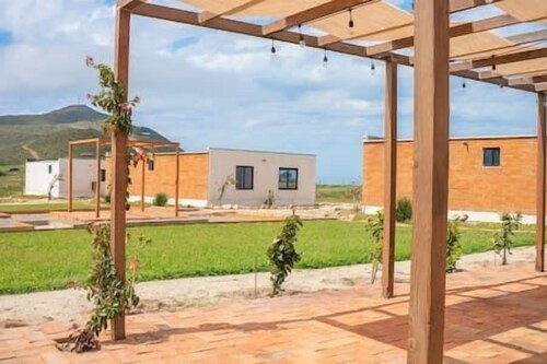 Double Cabin #9 - Oak Point