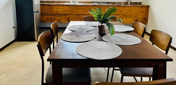 Dining - Double Cabin #9 - Oak Point (Ensenada)