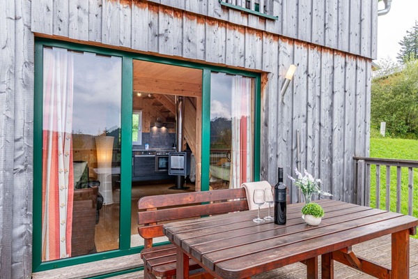 Plante, Table, Propriété, Bâtiment, Meubles, Fenêtre, Bois, Vert, Mobilier De Jardin, Design Intérieur