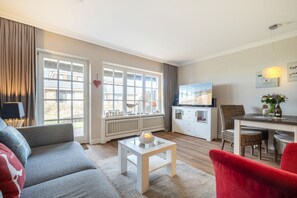 Imagen sin descripción, 3 de 28, botón