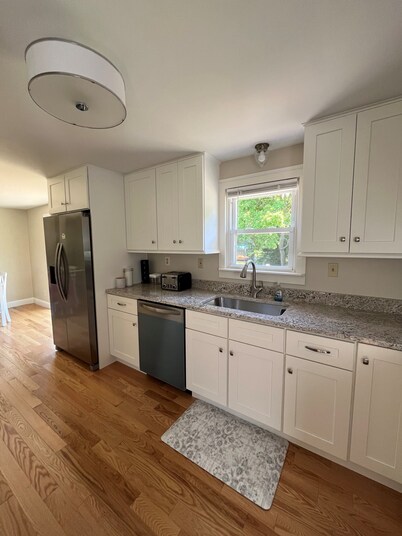    Entire Vacation Home in Waterford Connecticut