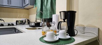 Condo in Gros Islet 10 mins drive to beach