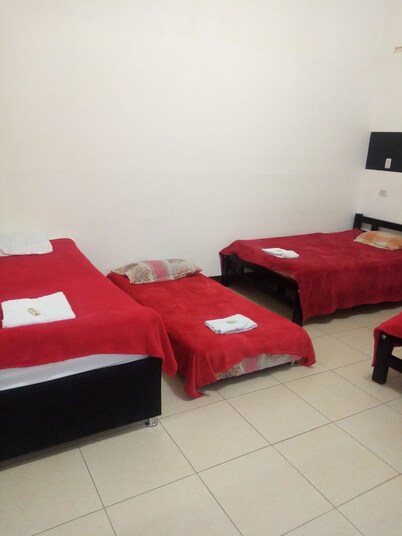 Hostal M. L Las tres b