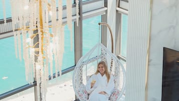 Panorama Wide Sea View | Living area | 45-inch Smart TV with digital channels, heated floors