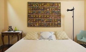 1 chambre, fer et planche Ă repasser, Wi-Fi, draps fournis