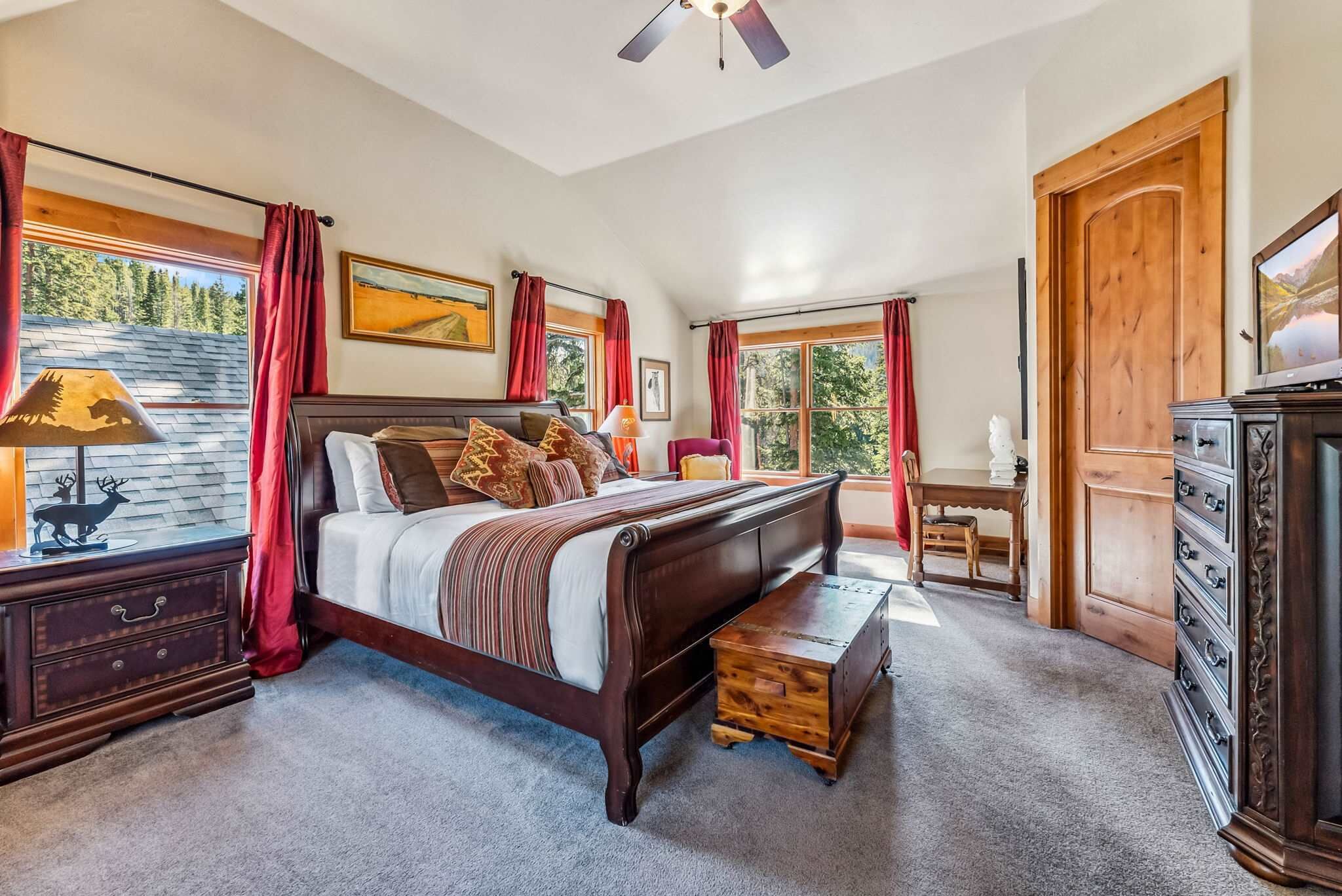 5 sovrum, strykjärn/strykbräda, wi-fi och sängkläder