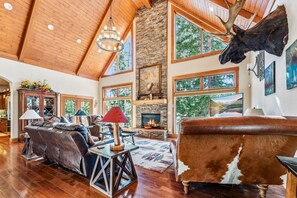 TV, fireplace, offices - Luxurious 5BDR Getaway w/ Hot Tub & Mountain Views (Blue River)