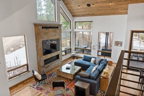 TV, fireplace, video games, stereo - 5BR Luxury Escape: Hot Tub, Views (Breckenridge)