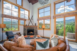 Interior - Scenic Mountain Village Stay | Hot Tub + Gym (Mountain Village)
