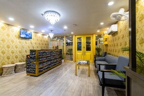 Reception - Hotel Saltel (Bidhannagar)