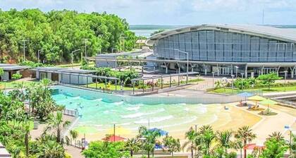 Zen Serene Seascape: Family Pool ~ BBQ ~ Markets