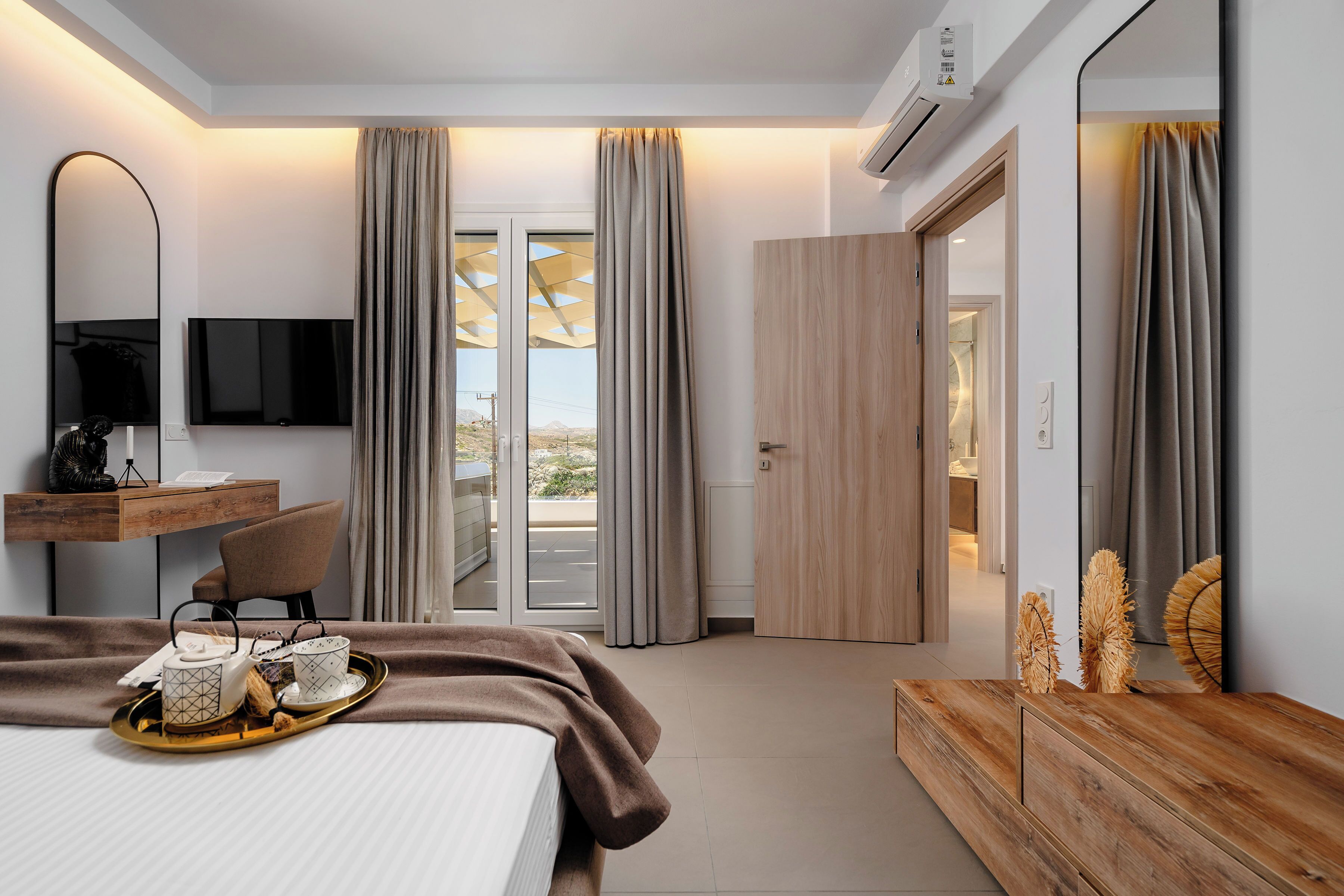 Deluxe Villa with Private Pool-Jacuzzi | 3 間睡房、高級寢具、房內夾萬、隔音