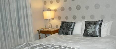 3 habitaciones, tabla de planchar con plancha y wifi