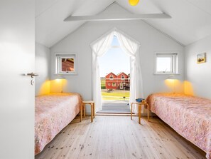 2 bedrooms, internet