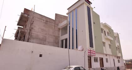 Hotel Rewa Regency