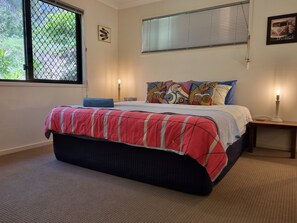 5 dormitorios, tabla de planchar con plancha, wifi y ropa de cama