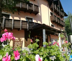 Fachada del alojamiento