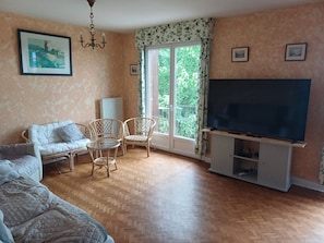 Smart TV - Grande Maison 4 ch Superbe vue (Orbeil)