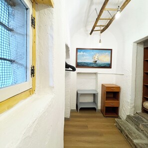 Interior - Breeze - Vista Lago collection (Domaso)